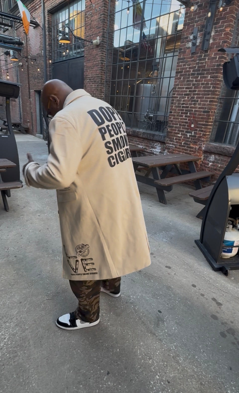 Dope People Smoke Cigars Trench